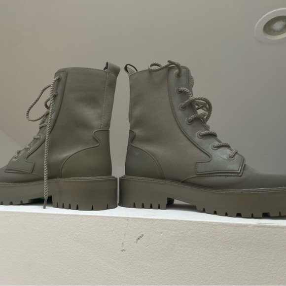 Zara boots 37. New - Picture 4 of 4